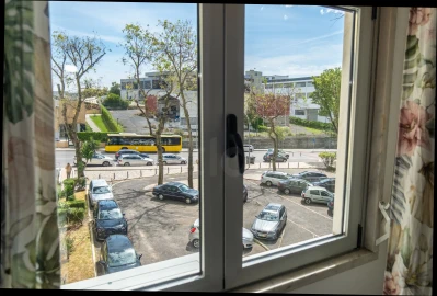Apartamento T2 para Venda em Carnaxide e Queijas
