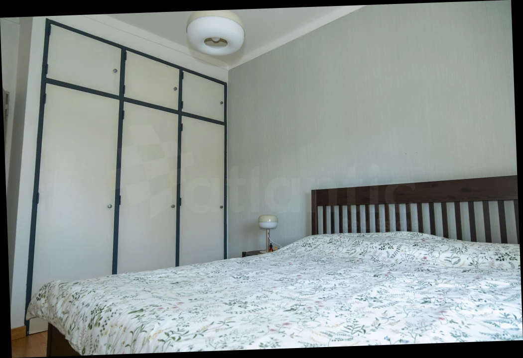 Apartamento T2 para Venda em Carnaxide e Queijas Foto 14