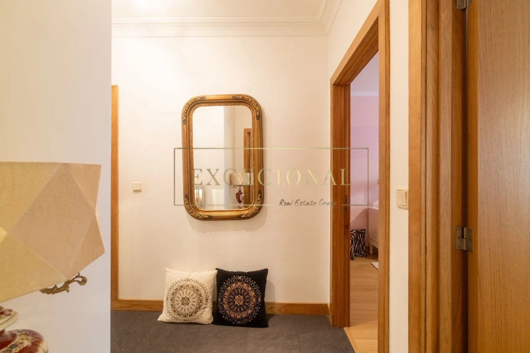 Apartamento T4 para Venda em Cidade da Maia Foto 16