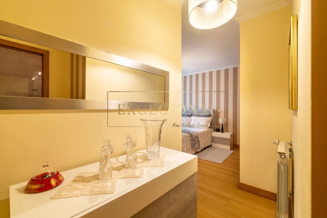 Apartamento T4 para Venda em Cidade da Maia Foto 8
