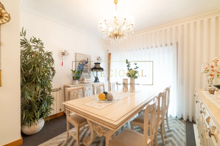 Apartamento T4 para Venda em Cidade da Maia Foto 31