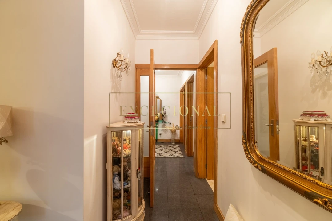 Apartamento T4 para Venda em Cidade da Maia Foto 15