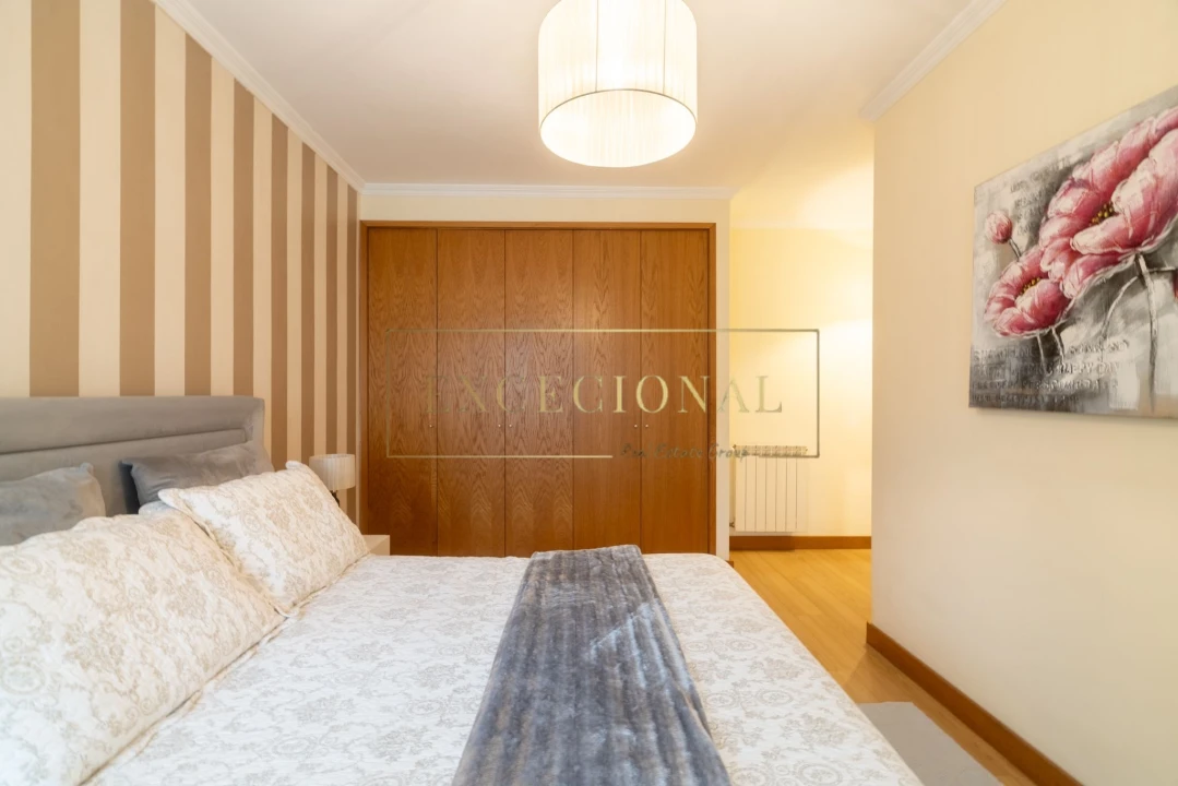 Apartamento T4 para Venda em Cidade da Maia Foto 6