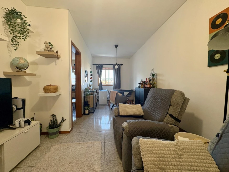 Apartamento T1 para Venda em Ribeirão Foto 4