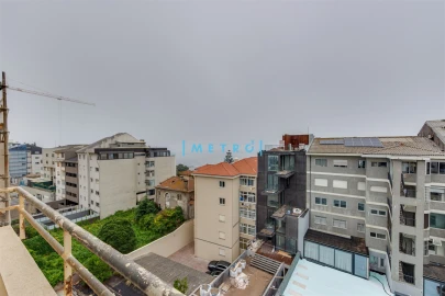 Apartamento T4 para Venda em Aldoar, Foz do Douro e Nevogilde
