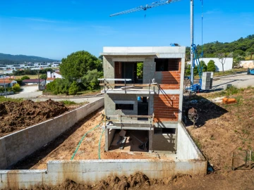 Moradia T2 para Venda em Famalicão