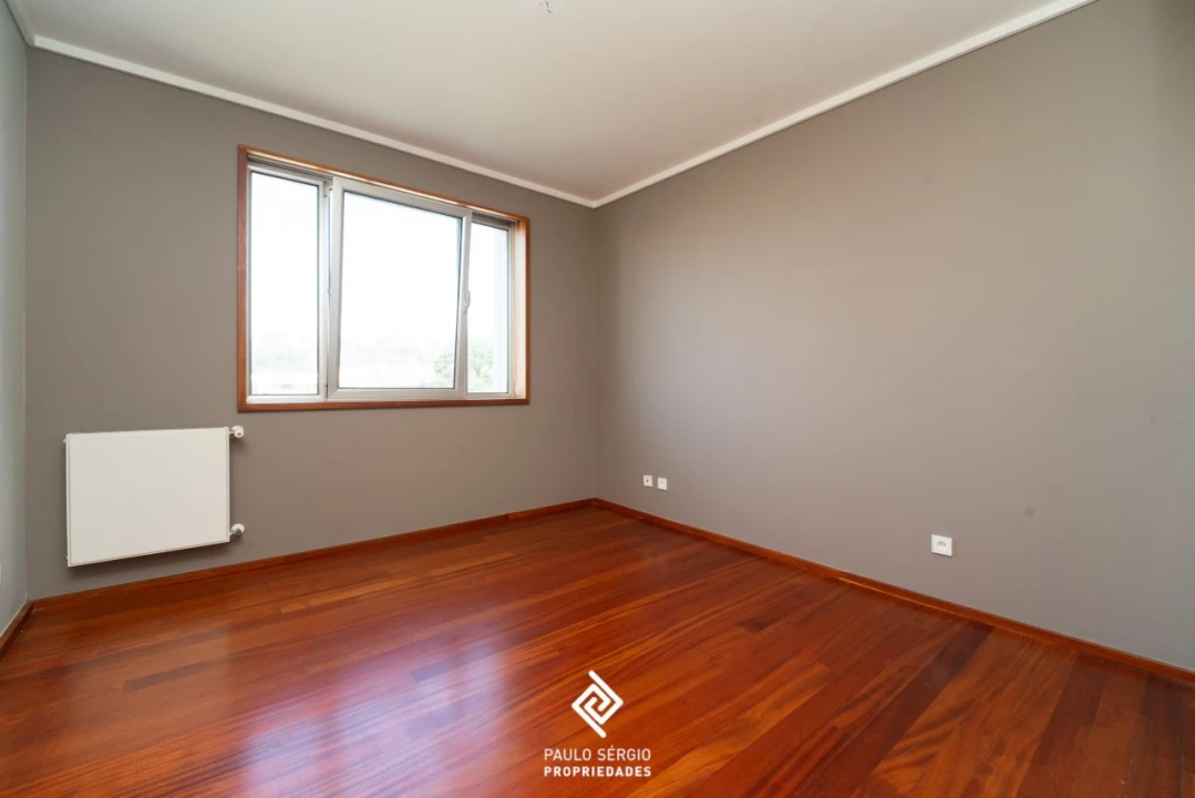 Apartamento T4 para Venda em Aldoar, Foz do Douro e Nevogilde Foto 13