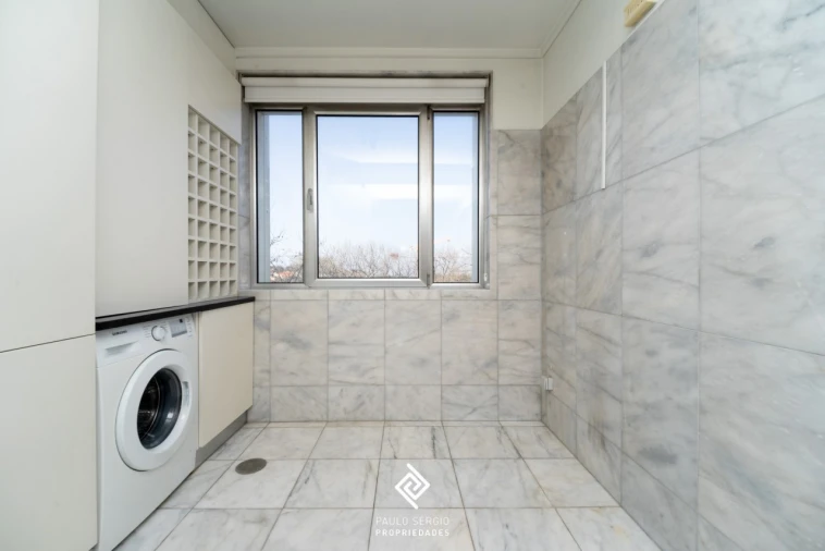 Apartamento T4 para Venda em Aldoar, Foz do Douro e Nevogilde Foto 6