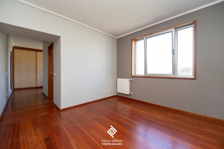 Apartamento T4 para Venda em Aldoar, Foz do Douro e Nevogilde Foto 14
