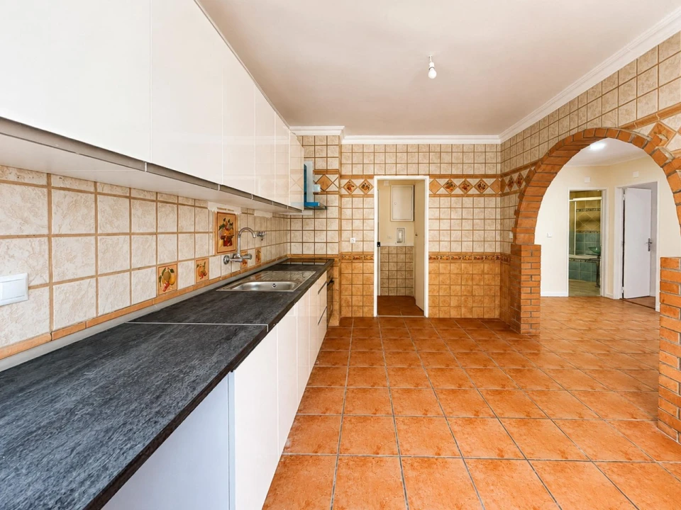 Apartamento T3 para Venda em Algueirão-Mem Martins Foto 5