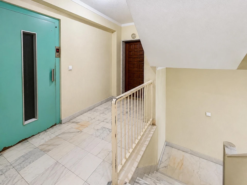 Apartamento T3 para Venda em Algueirão-Mem Martins Foto 16