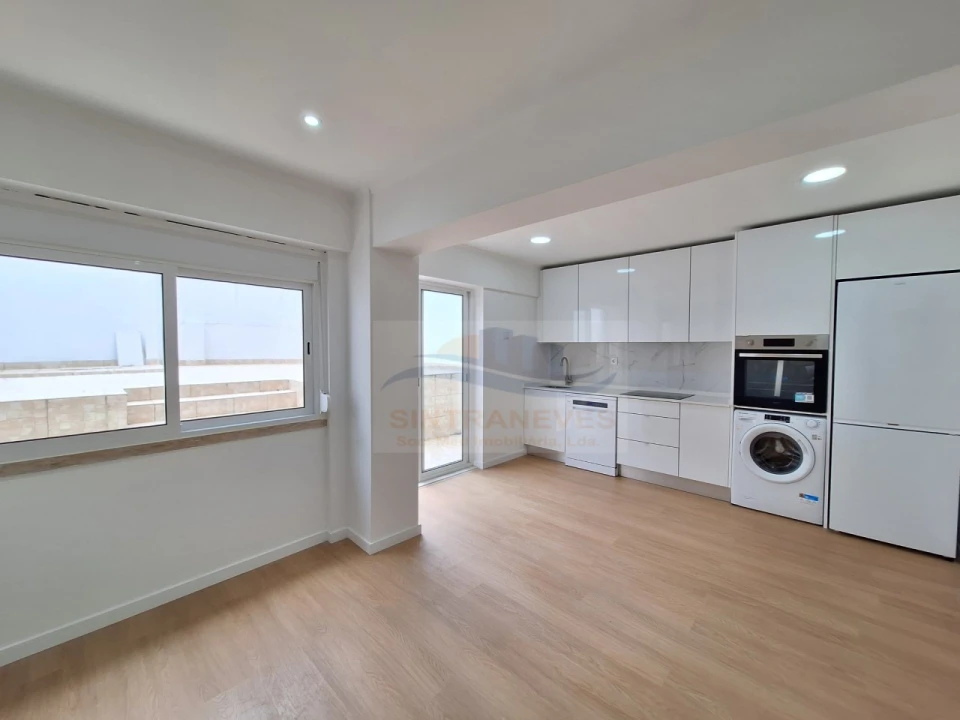 Apartamento T2 para Venda em Águas Livres Foto 2
