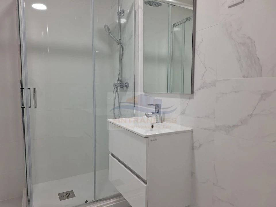 Apartamento T2 para Venda em Águas Livres Foto 10