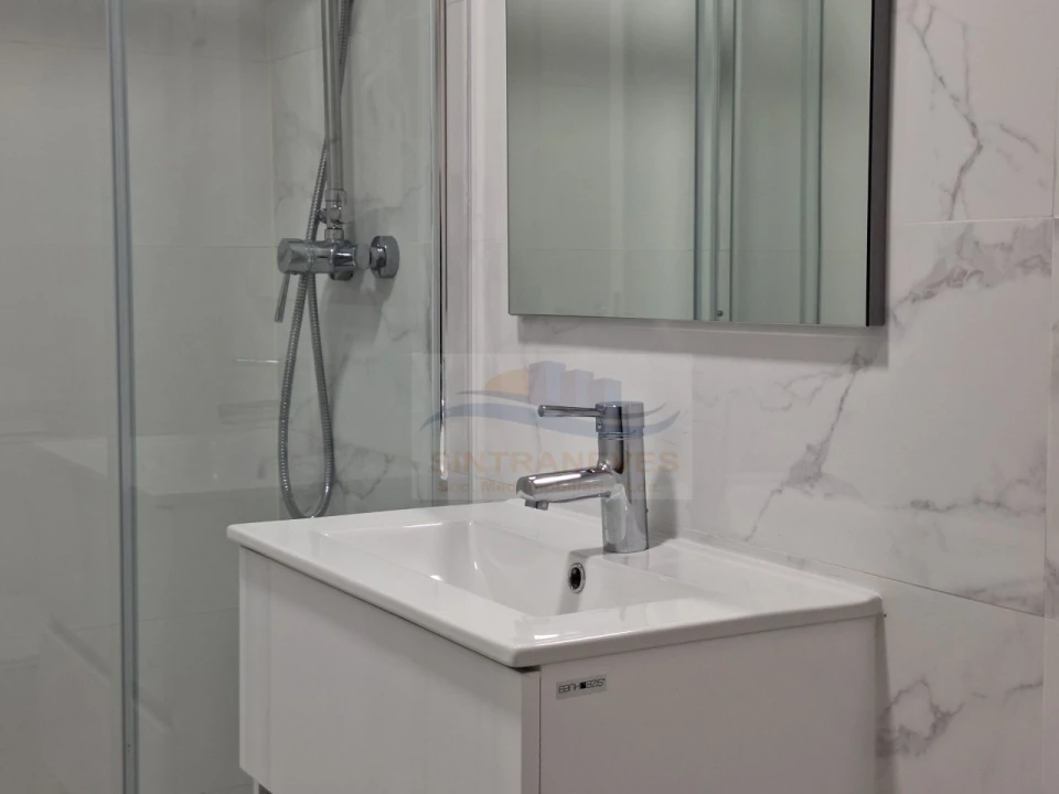Apartamento T2 para Venda em Águas Livres Foto 11