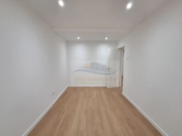 Apartamento T2 para Venda em Águas Livres