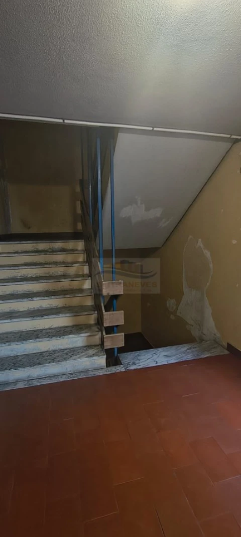 Apartamento T2 para Venda em Loures