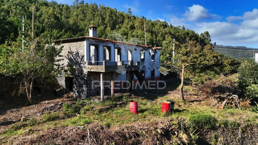 Moradia T4 para Venda em Gaula Foto 9