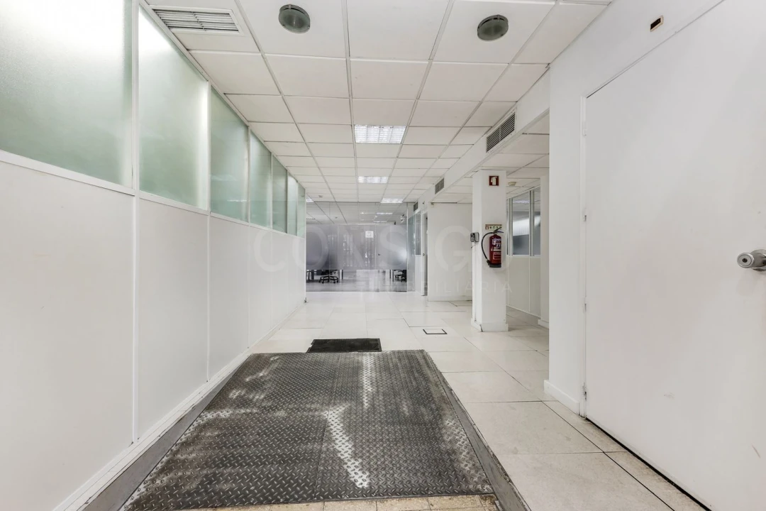 Negócio para Venda em Algés, Linda-A-Velha e Cruz Quebrada-Dafundo Foto 13