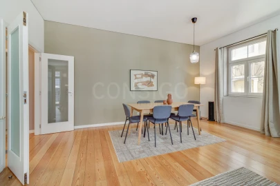 Apartamento T2 para Venda em Misericórdia