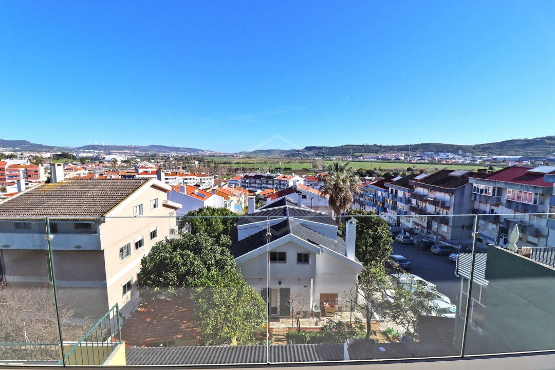 Moradia T5 para Venda em Loures Foto 20