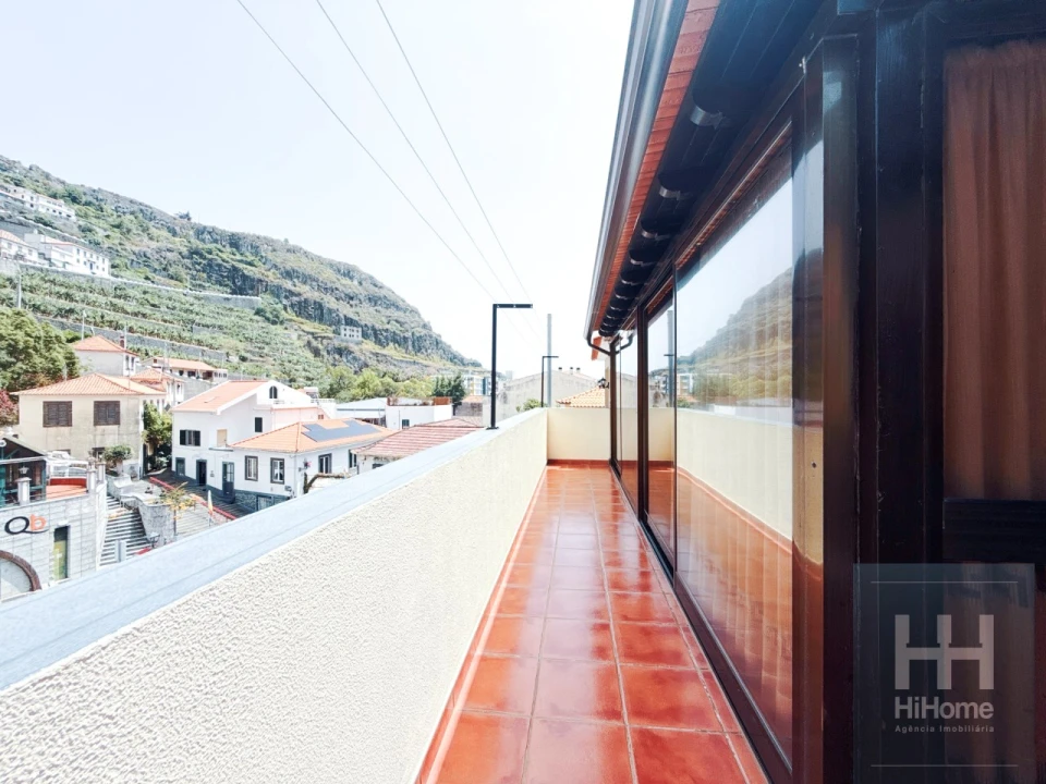 Prédio para Venda em Ribeira Brava Foto 37