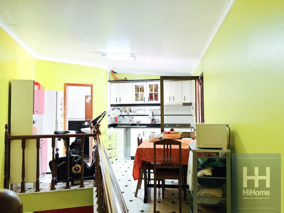 Prédio para Venda em Ribeira Brava Foto 28