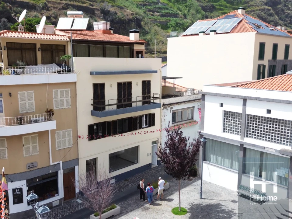 Prédio para Venda em Ribeira Brava Foto 54