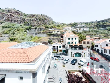 Prédio para Venda em Ribeira Brava