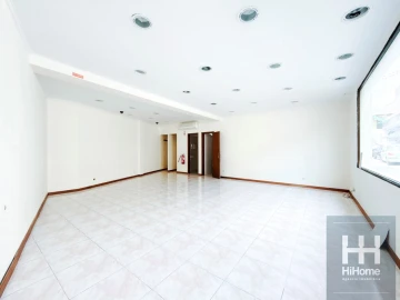 Prédio para Venda em Ribeira Brava