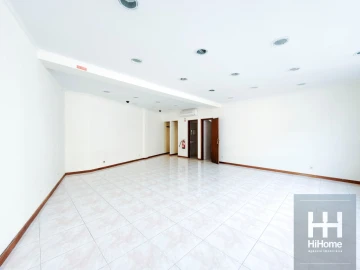 Prédio para Venda em Ribeira Brava