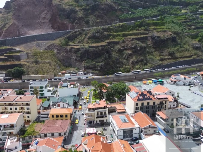 Prédio para Venda em Ribeira Brava Foto 46