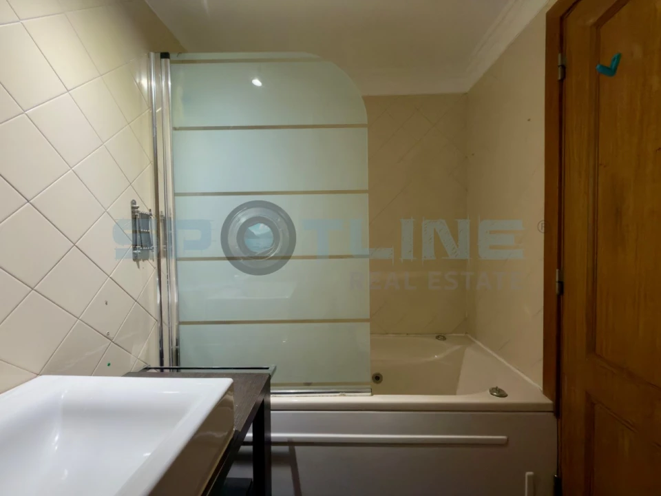 Apartamento T2 para Venda em Laranjeiro e Feijó Foto 37