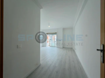 Apartamento T2 para Venda em Laranjeiro e Feijó