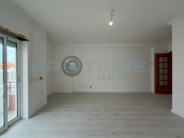Apartamento T2 para Venda em Laranjeiro e Feijó