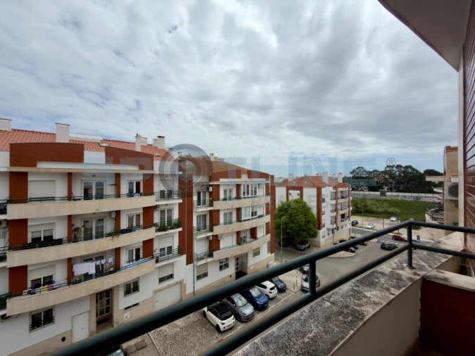 Apartamento T2 para Venda em Laranjeiro e Feijó Foto 22
