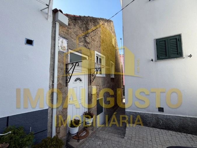 Moradia T3 para Venda em Paços da Serra Foto 2