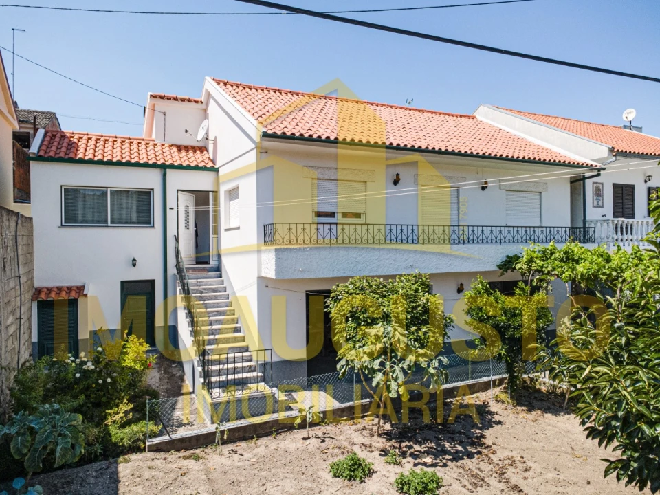Moradia T3 para Venda em Lajeosa do Mondego Foto 1
