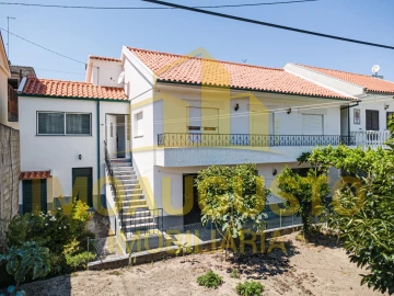 Moradia T3 para Venda em Lajeosa do Mondego