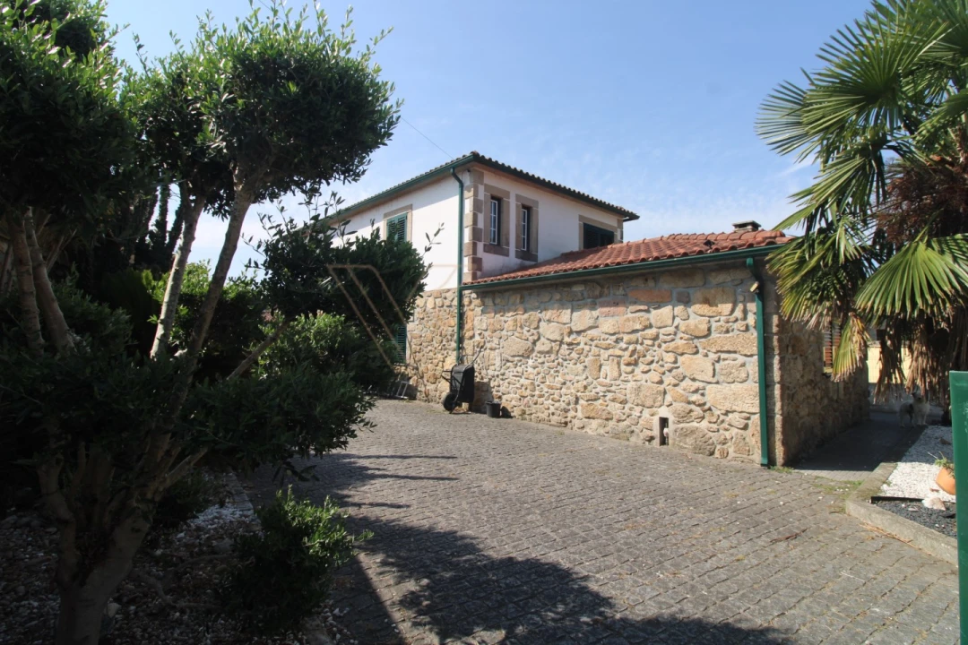 Moradia T3 para Venda em Campos e Vila Meã Foto 2