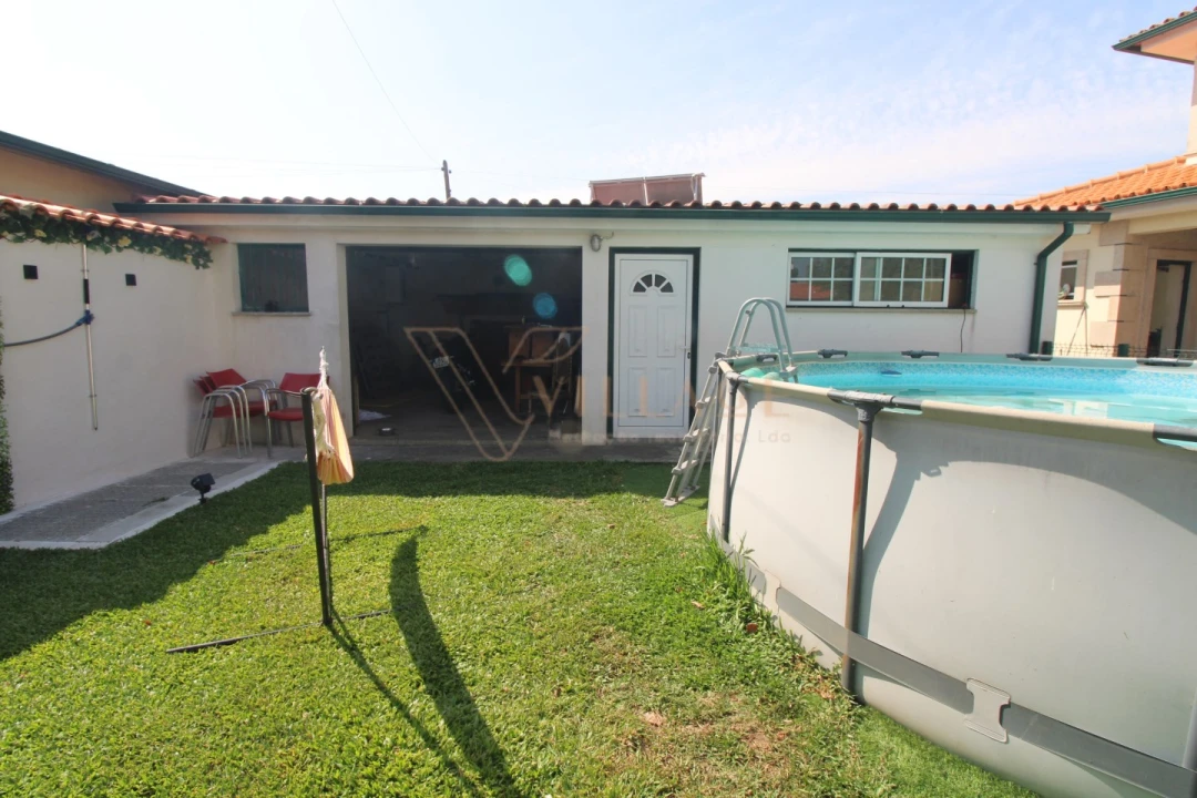 Moradia T3 para Venda em Campos e Vila Meã Foto 6