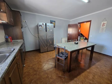 Moradia T3 para Venda em Campos e Vila Meã