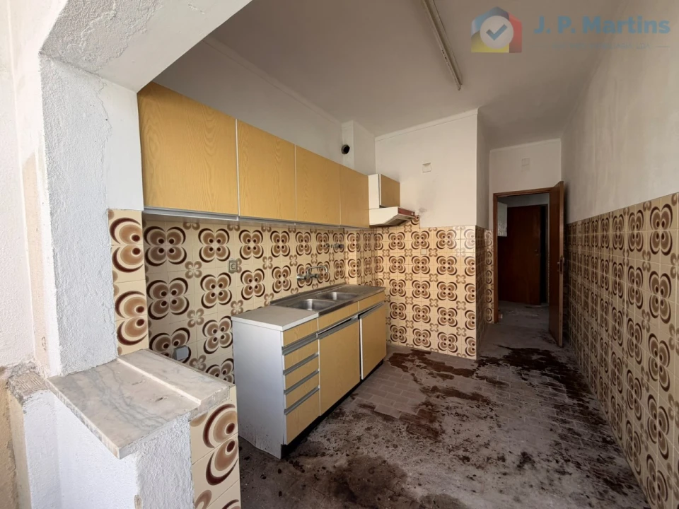 Apartamento T1 para Venda em Baixa da Banheira e Vale da Amoreira Foto 3