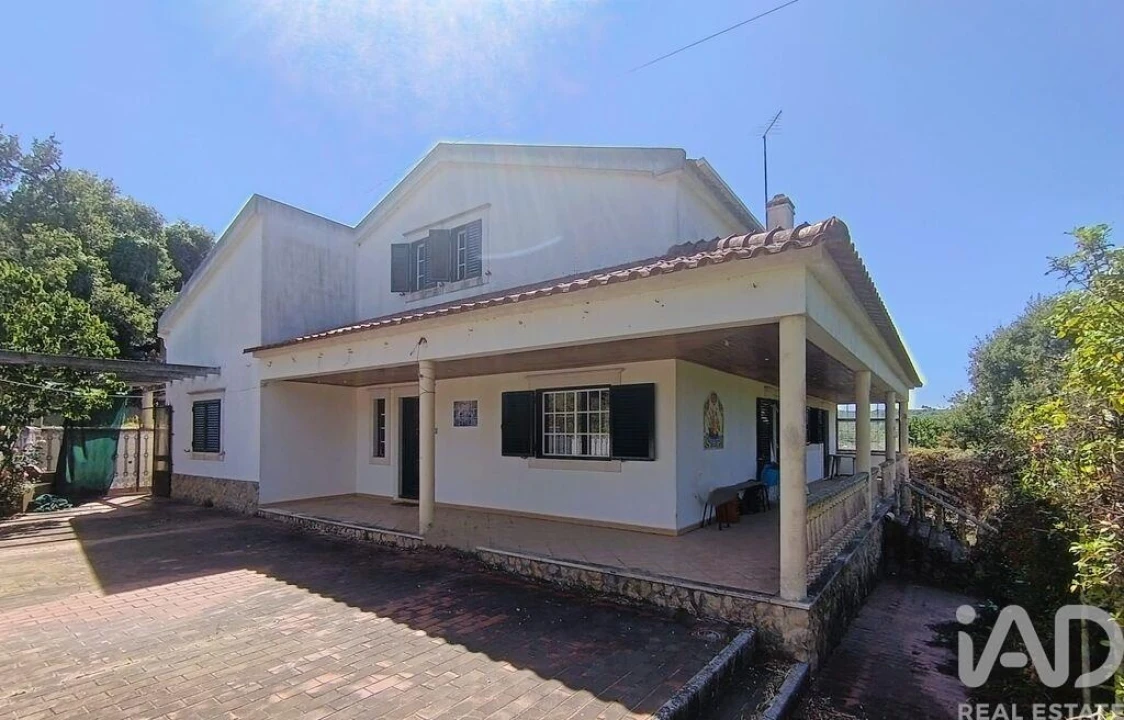 Moradia T2 para Venda em Alenquer (Santo Estêvão e Triana) Foto 2