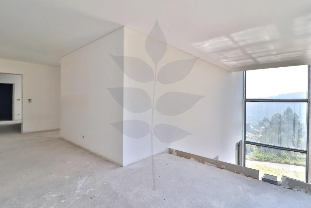 Moradia T3 para Venda em Ribeira do Neiva Foto 4