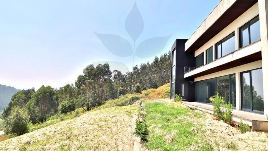 Moradia T4 para Venda em Ribeira do Neiva