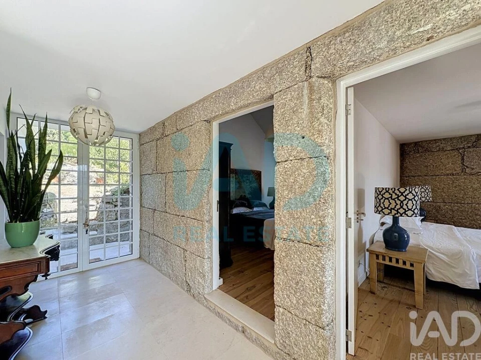 Moradia T2 para Venda em Alpendorada, Várzea e Torrão Foto 9