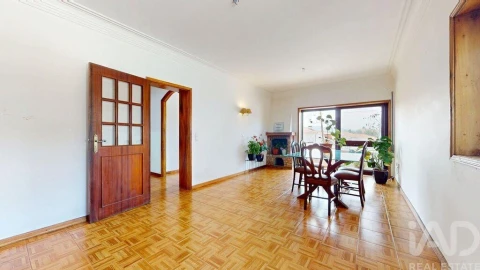 Moradia T3 para Venda em Milheiros