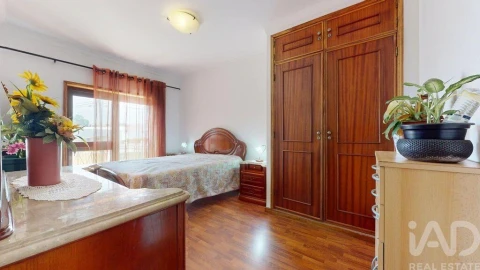 Moradia T3 para Venda em Milheiros
