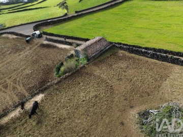 Terreno para Venda em Lajes do Pico