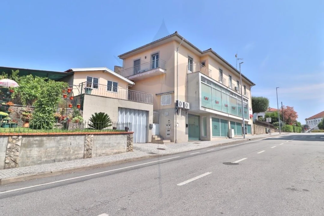 Apartamento T3 para Venda em Vila Verde e Barbudo Foto 16